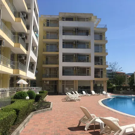 Vp Sunset Beach 2 *